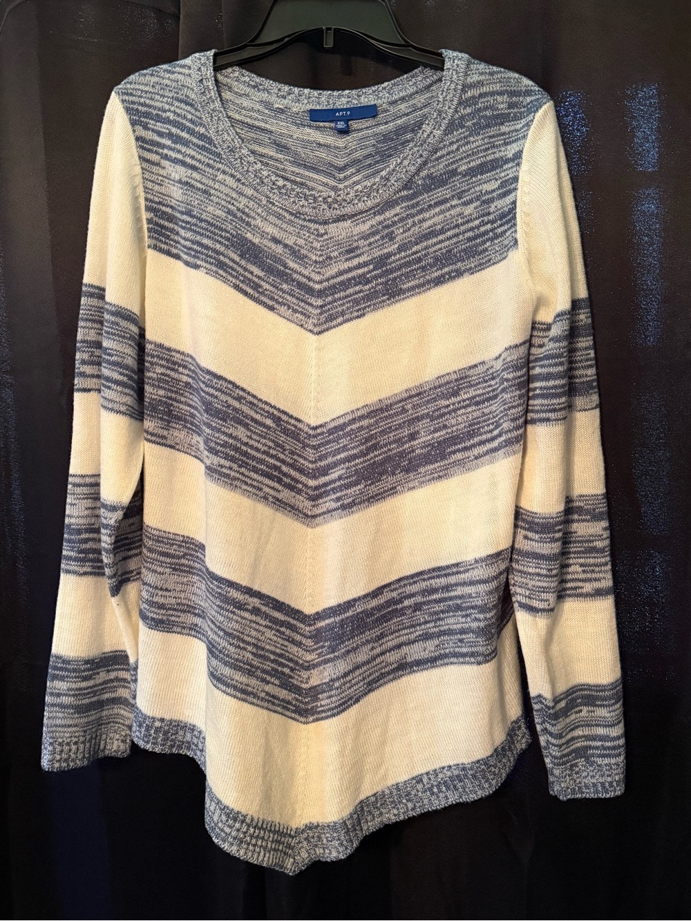 Apt. 9 Chevron Knit Crewneck Sweater in White and Blue